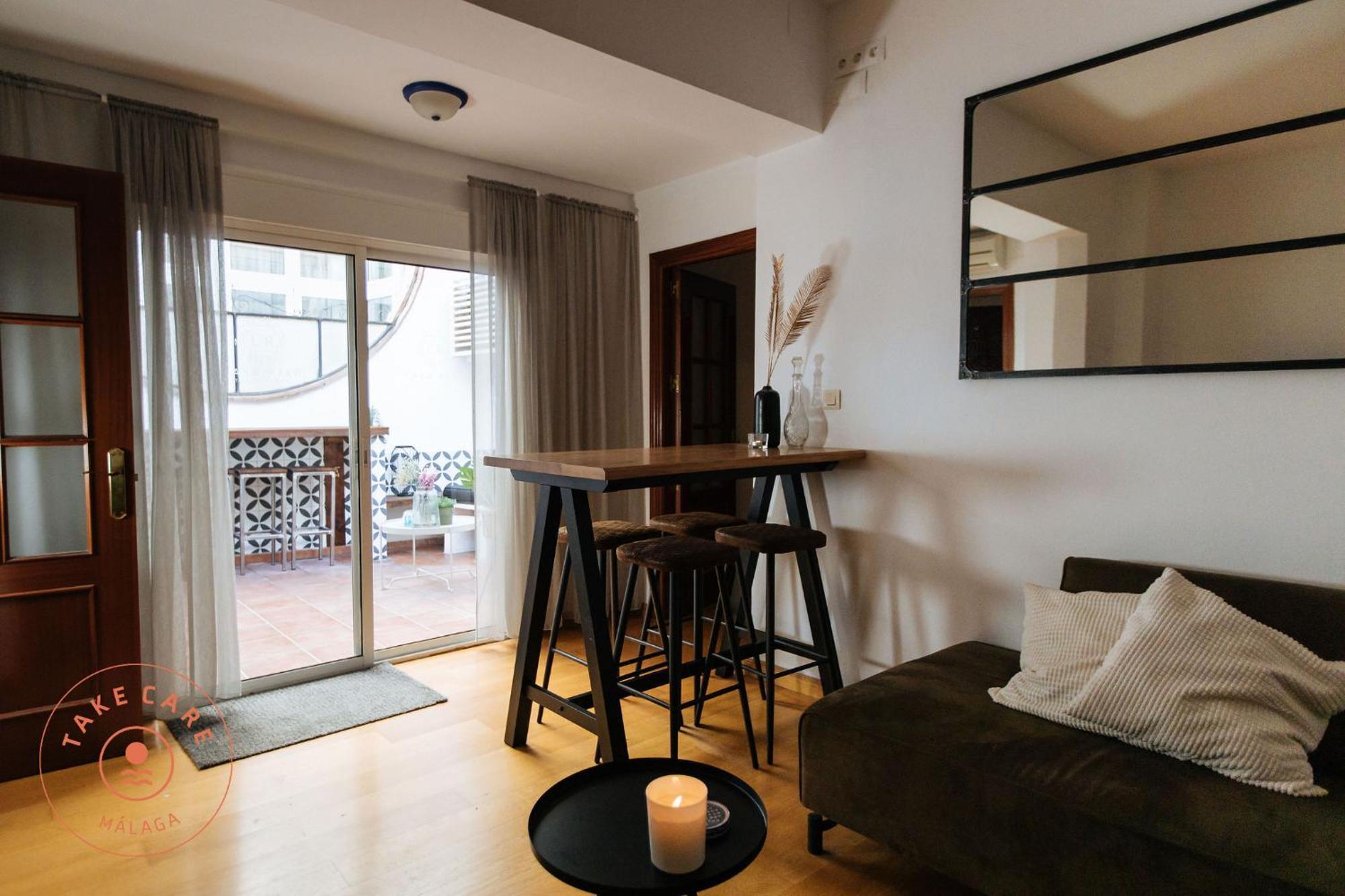 Apartment Casa Riad With Spacious Patio - Tcm มาลากา ภายนอก รูปภาพ