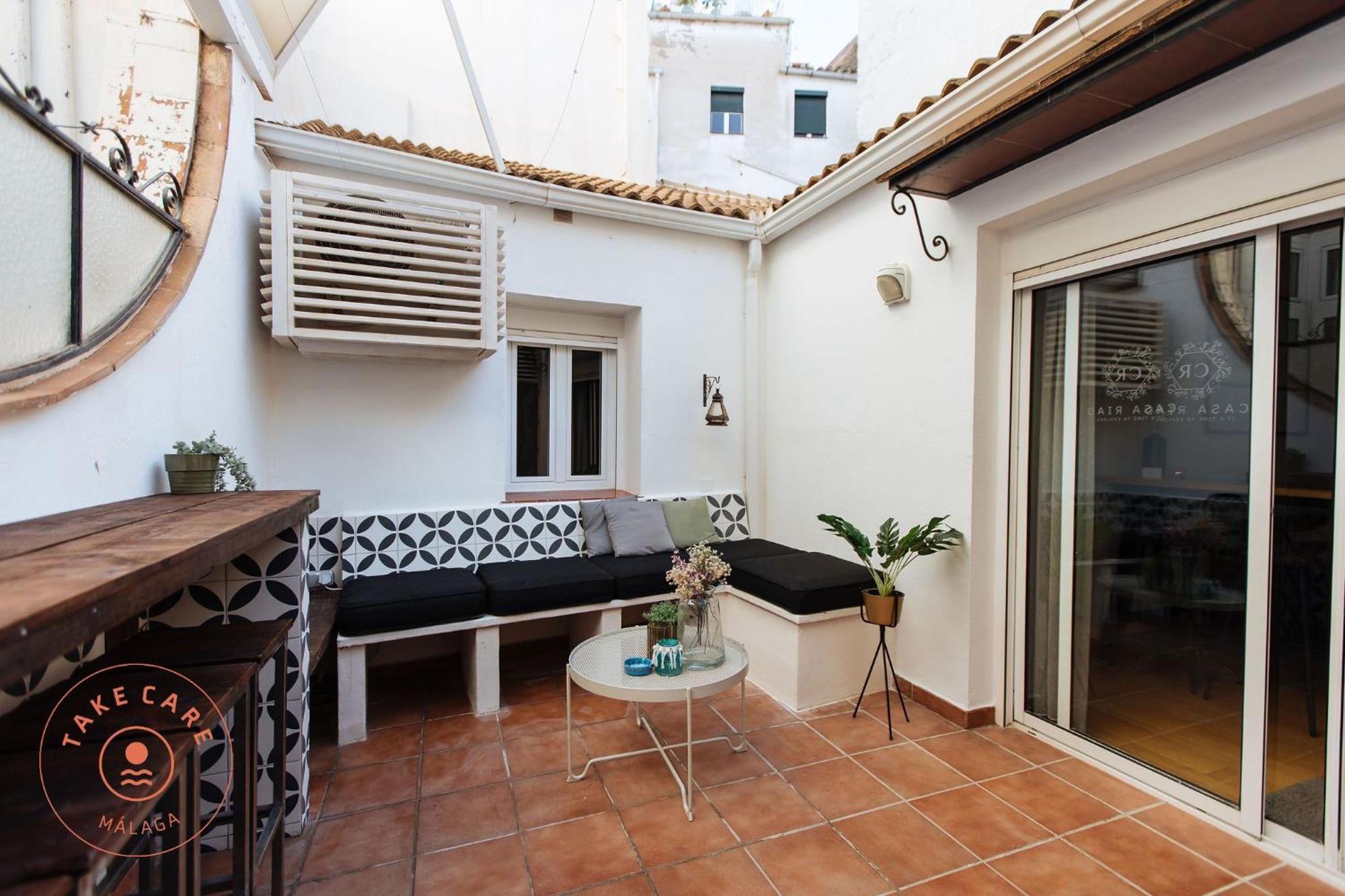 Apartment Casa Riad With Spacious Patio - Tcm มาลากา ภายนอก รูปภาพ
