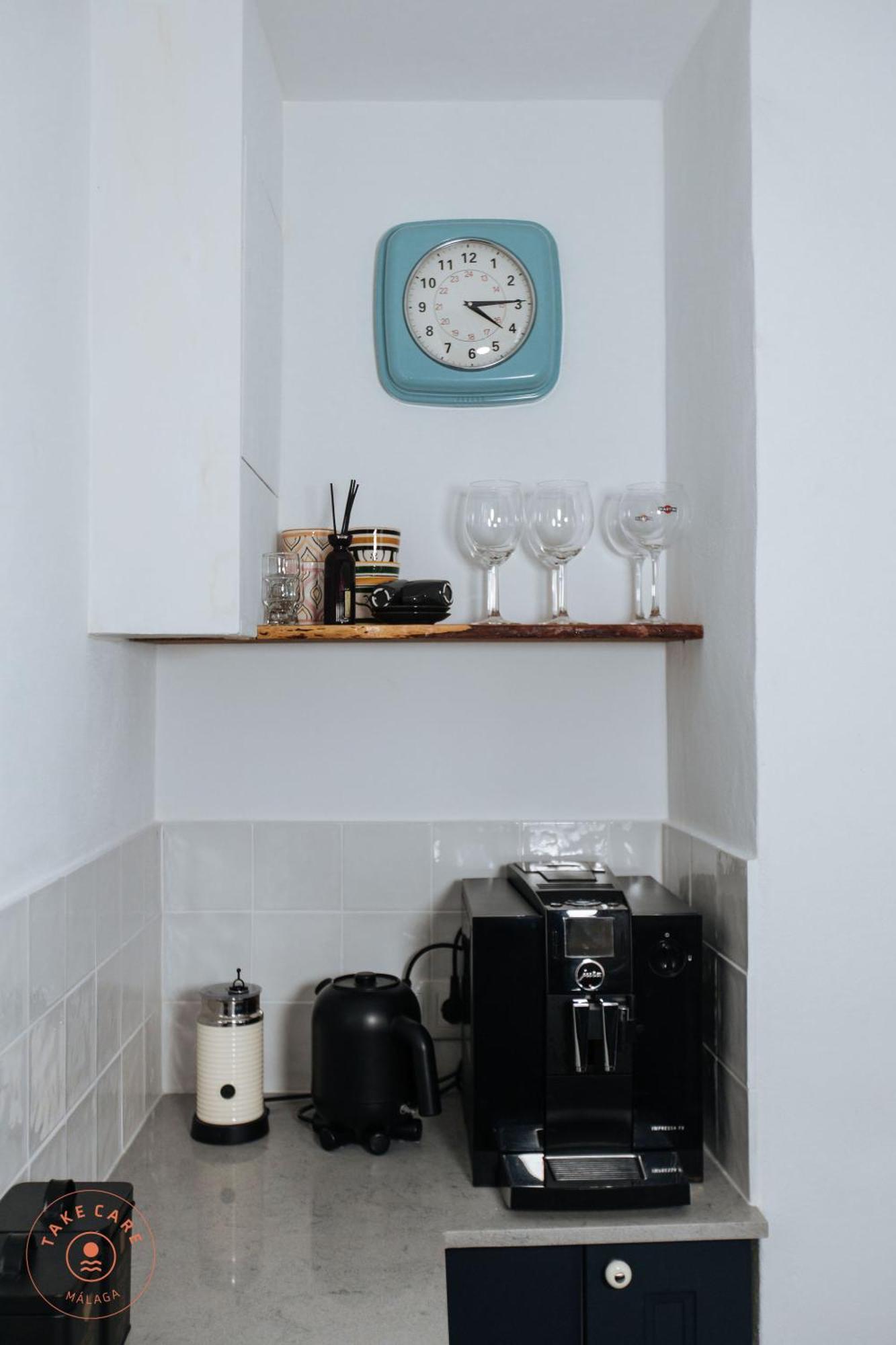 Apartment Casa Riad With Spacious Patio - Tcm มาลากา ภายนอก รูปภาพ